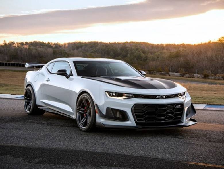 Camaro ZL1 2018 ganha pacote de desempenho para pistas